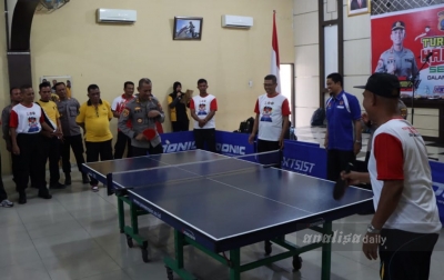 Buka Turnamen Badminton dan Tenis Meja, Kapolres Sergai: Junjung Tinggi Sportivitas