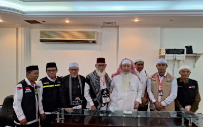 Jemaah Haji Aceh Peroleh Manfaat Wakaf Habib Bugak Asyi SR 1.500 per Orang