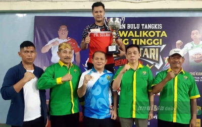 Sulhas Labura Juara Umum Kejuaraan Bulu Tangkis