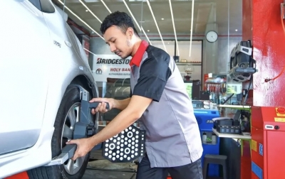 Sebelum Berlibur dengan Kendaraan Pribadi, Periksa Kondisi Ban Mobil