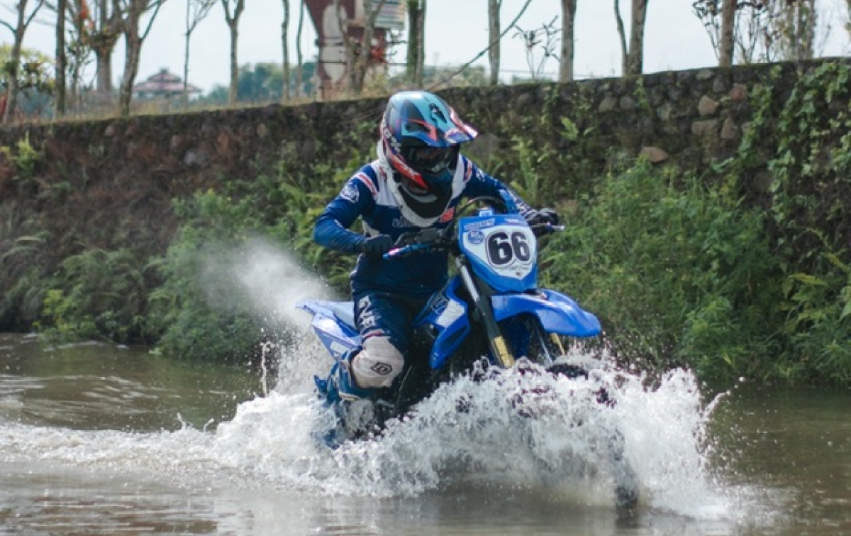 Alfa Scorpii Tingkatkan Skill Offroad Konsumen Yamaha WR 155 R