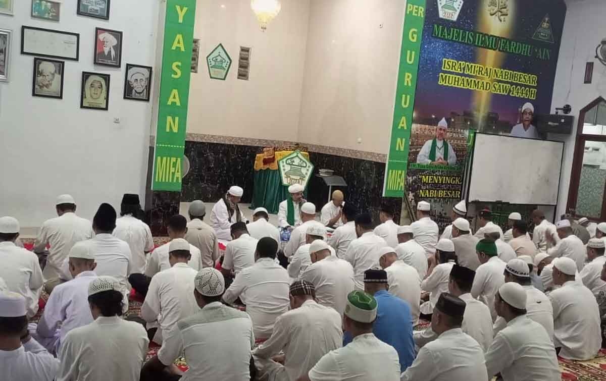 Ratusan Jemaah MIFA Hadiri Haul Syaikh Ali Mas'ud Al Banjari