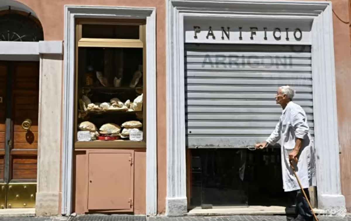 Toko Penyedia Roti Bersejarah untuk Para Paus Tutup