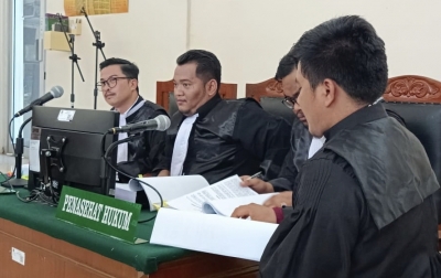 Terdakwa Tato dan Sahdan Ajukan Pemeriksaan Konfrontir Terhadap Saksi Atik dan Rudi