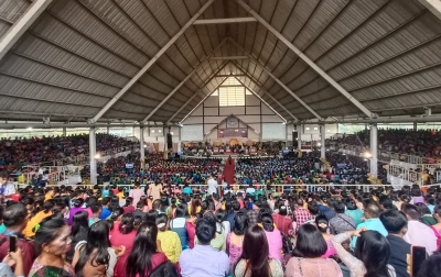 Ribuan Umat Gereja Pentakosta Indonesia Berangkatkan Sabam Sinaga Menuju DPR RI