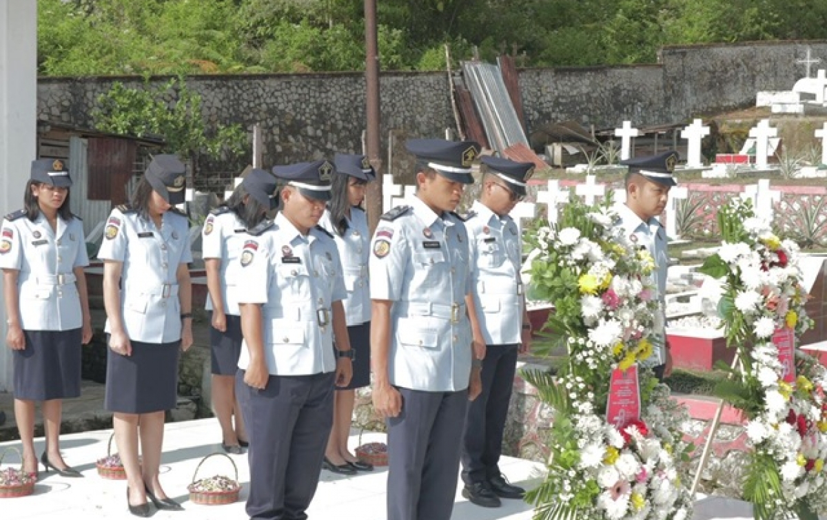 Peringati Hdkd Ziarah Dan Tabur Bunga Di Taman Makam Pahlawan Sumut