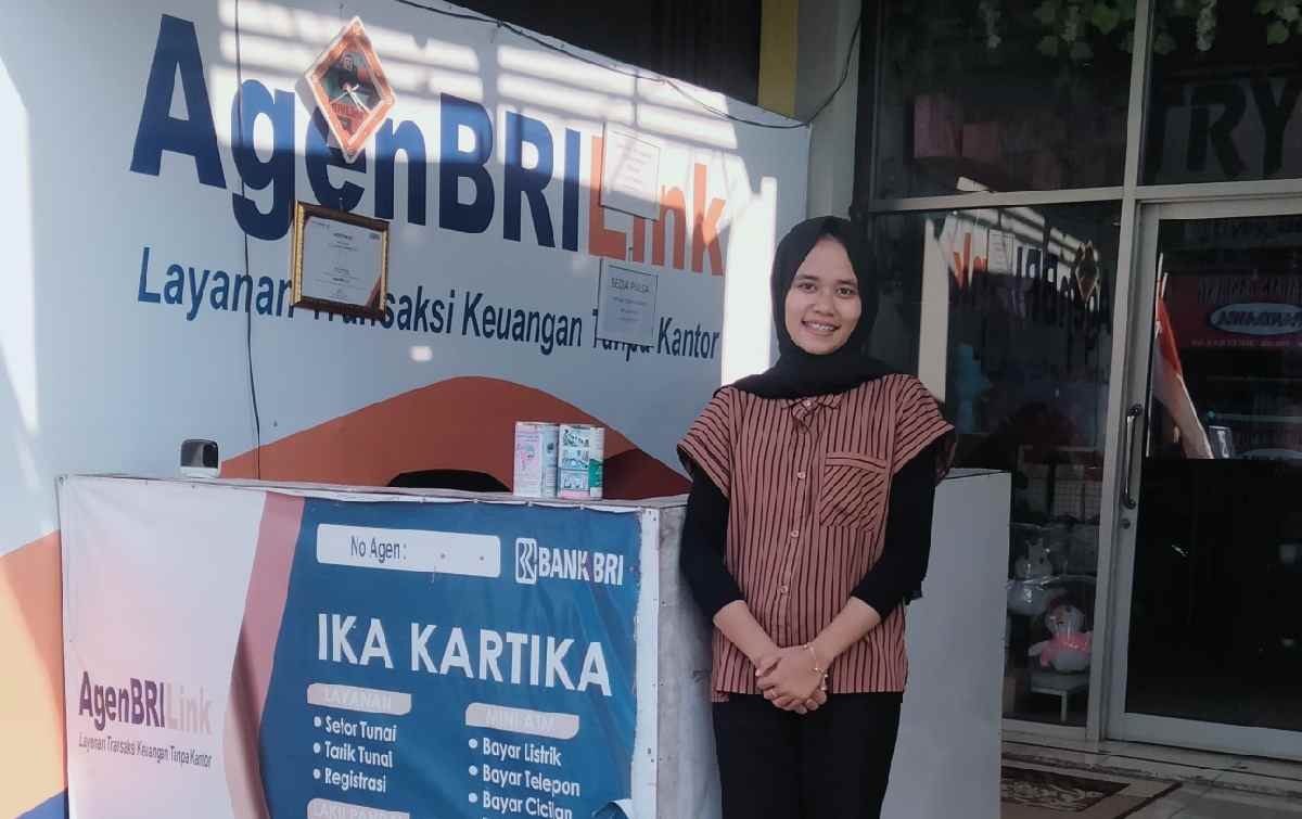 Sukses Jadi AgenBRILink, Ibu Muda Asal Ciamis Angkat Ekonomi Keluarga