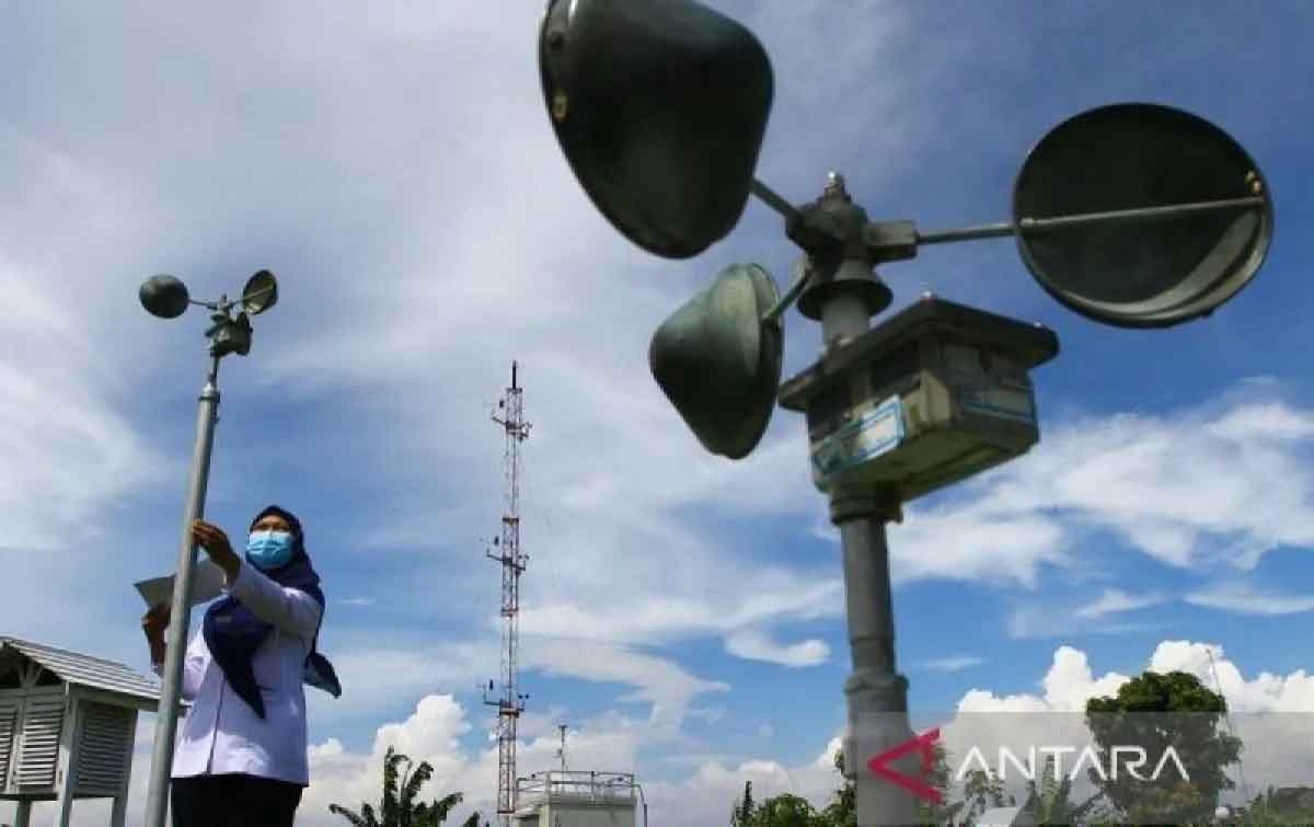 Cerah Berawan Dominasi Cuaca Di Kota Besar Indonesia Nasional