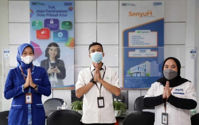 Holding Ultra Mikro Semakin Bermanfaat, Jokowi Apresiasi Produk Batik Nasabah Ini!