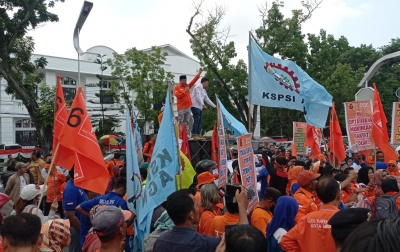 Aksi Tolak Omnibuslaw, Buruh Tegaskan Tak Akan Pilih Edy Rahmayadi Jadi Gubernur