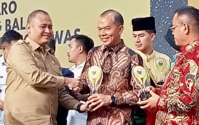 Komisi Informasi Sumut Anugerahi Langkat Sebagai Kabupaten Informatif