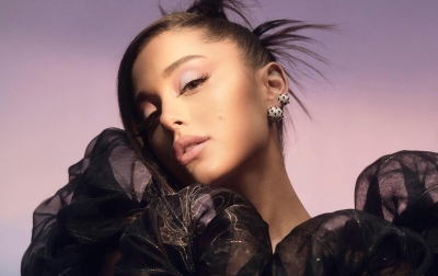 Ariana Grande Dituding Jadi Pelakor, Bikin Tato Karakter Glinda the Good Witch