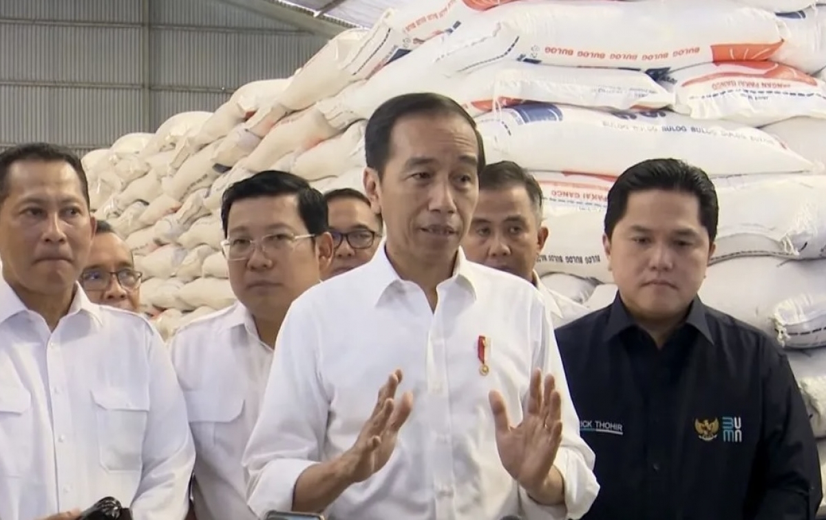 Presiden Jokowi Tugaskan Bulog Akselerasi Bantuan Pangan Tahap 2