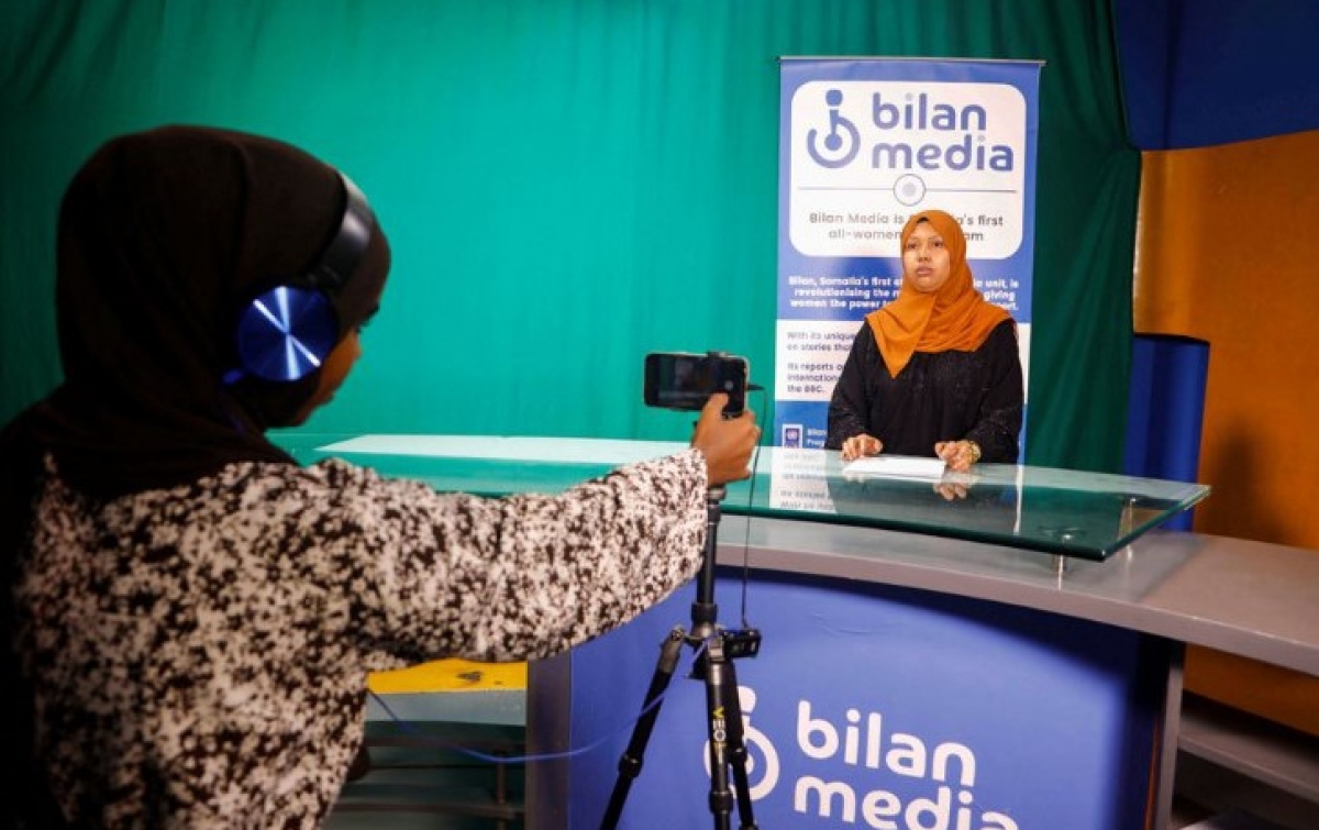 Ruang Berita Pertama di Somalia: Dari, Untuk, dan Oleh Perempuan