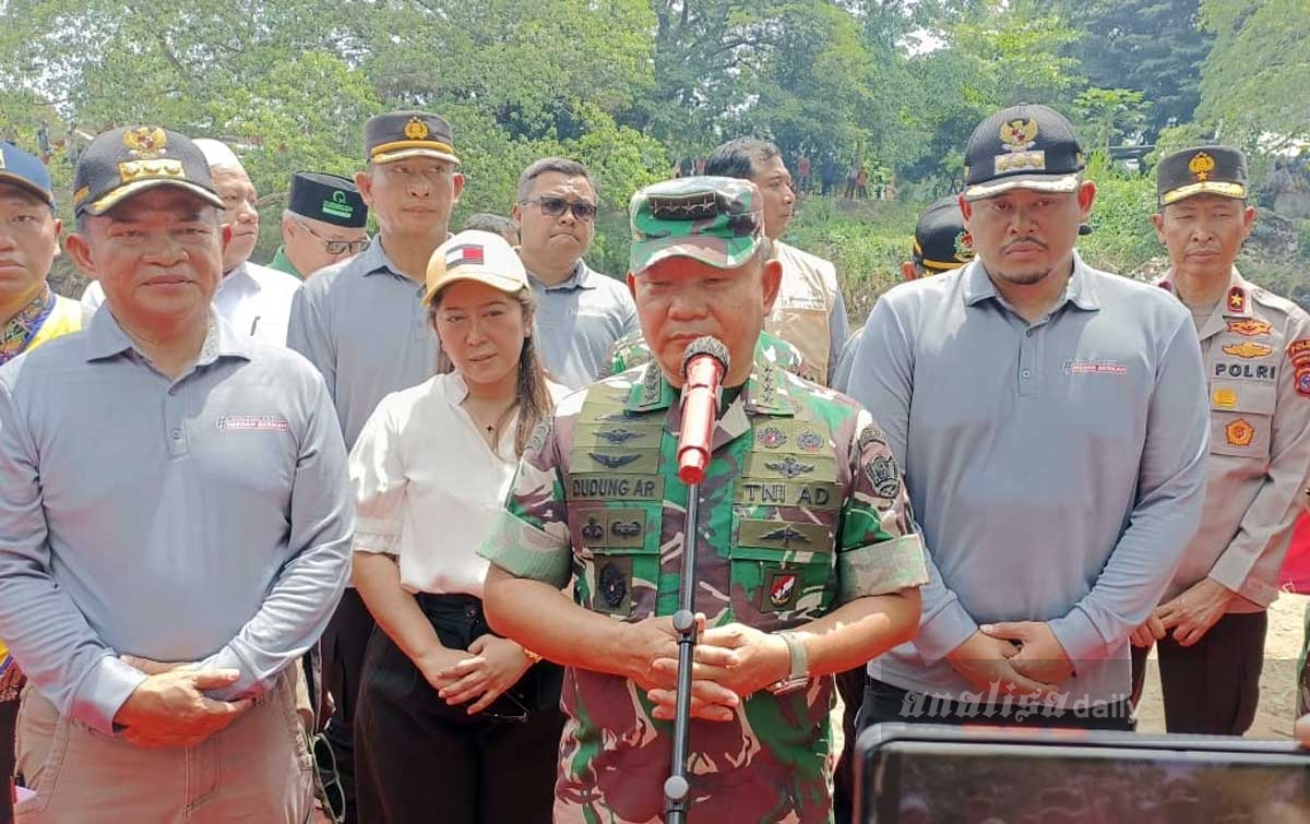 Bobby Nasution Ajak Masyarakat Jaga Kebersihan Sungai Deli