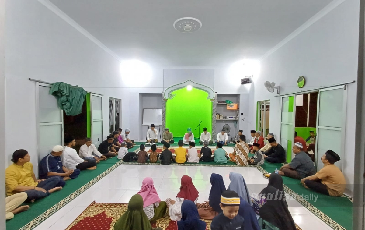 Perwiritan Albaroqah Gelar Maulid: Nabi Muhammad Sosok Pembawa Perubahan