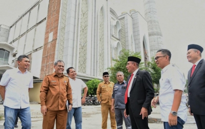 Gubernur Soft Launching Pemakaian Masjid Agung Sumut untuk Salat 5 Waktu