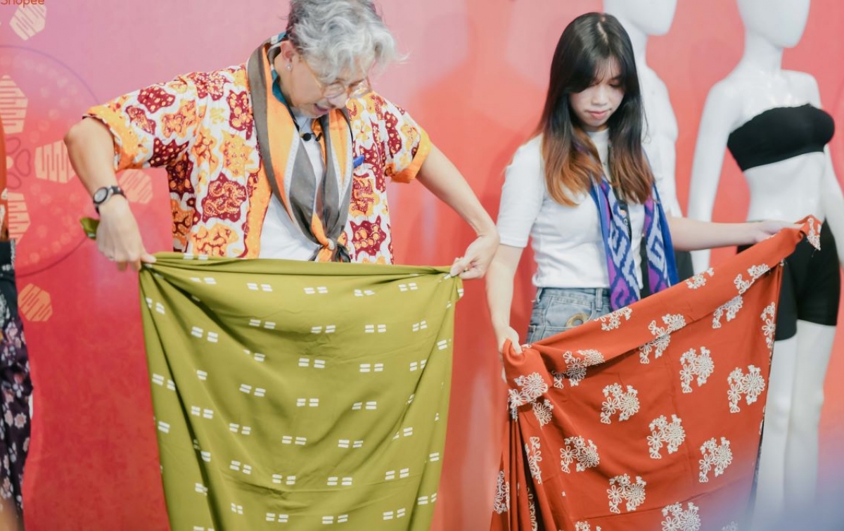 Dukung UMKM Mendunia, Shopee Bersama Didiet Maulan Bagikan Cerita Batik Masa Kini