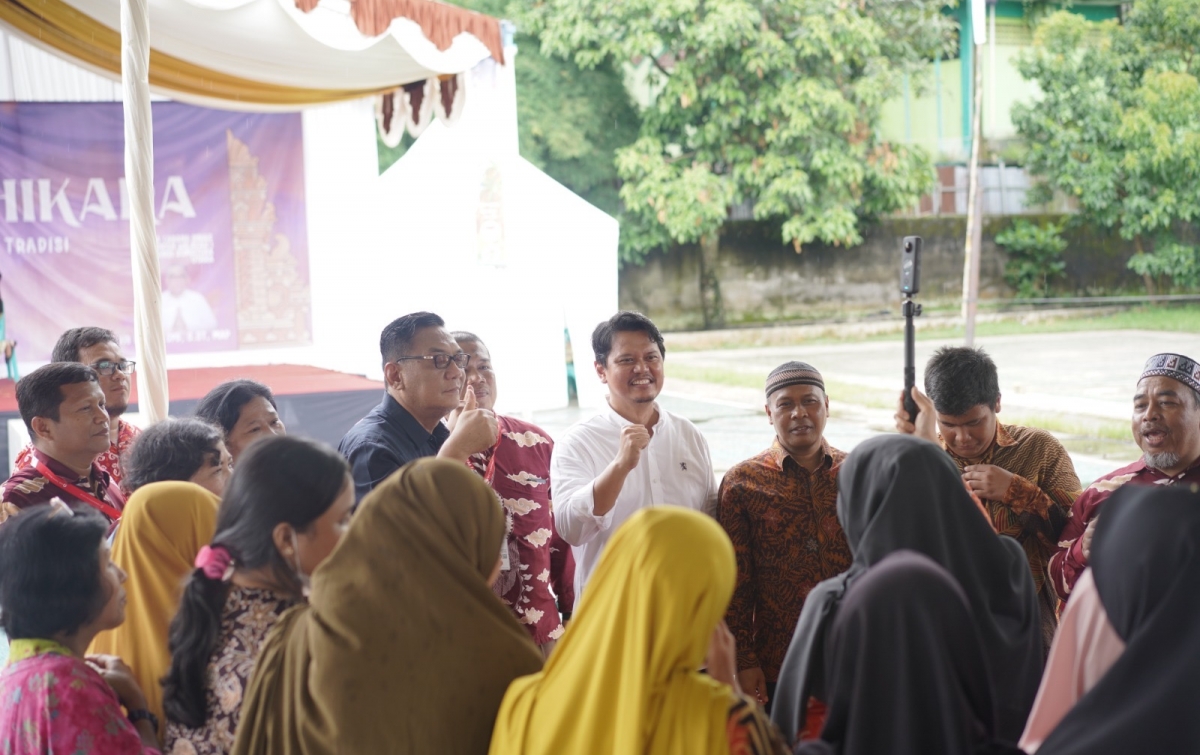 Hadiri Festival Uttara Dhikara SMK Telkomsel, Prof Ridha Ingatkan Bahaya Penggunaan Gadget yang Salah