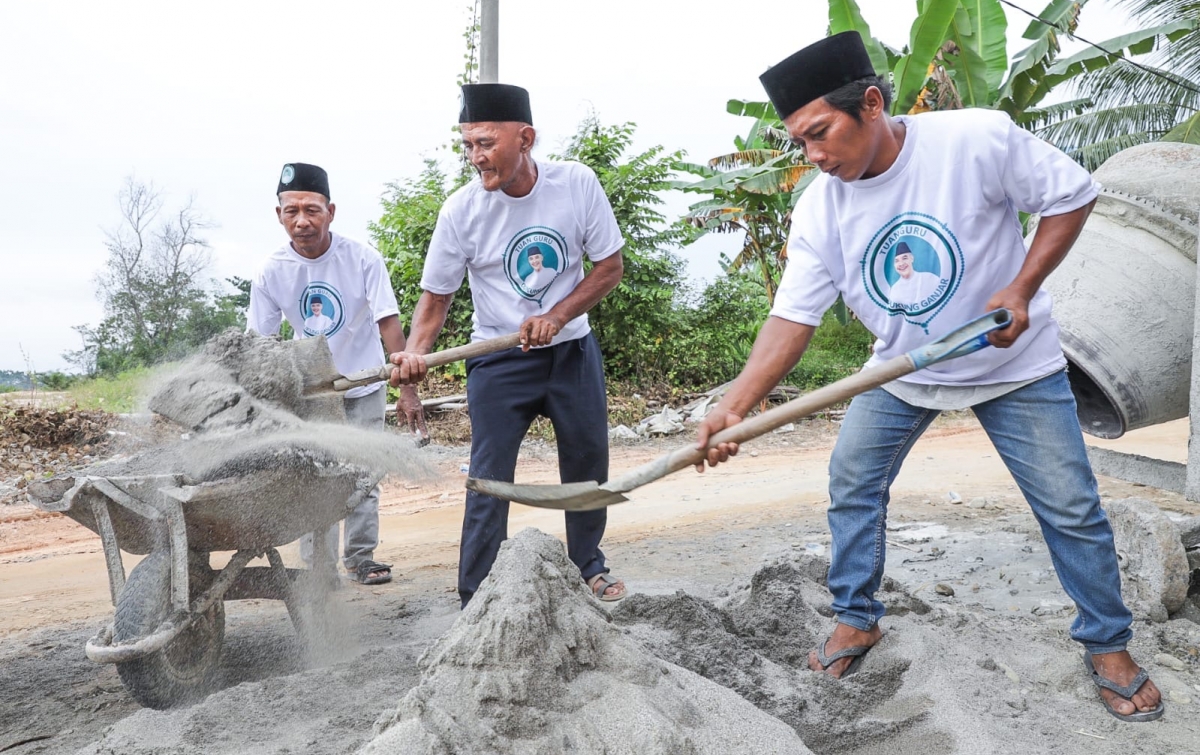 Relawan Ganjar Gelontorkan Bantuan untuk Pembangunan Masjid di Langkat