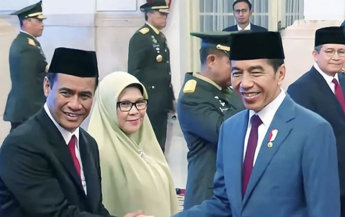 Jokowi Lantik Amran Sulaiman Sebagai Menteri Pertanian