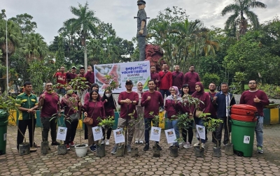 BPJS Ketenagakerjaan Medan Kota Lakukan Go Green di Taman Ahmad Yani