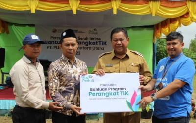 SMP 51 Muhammadiyah Sidikalang Terima Perangkat TIK PLN