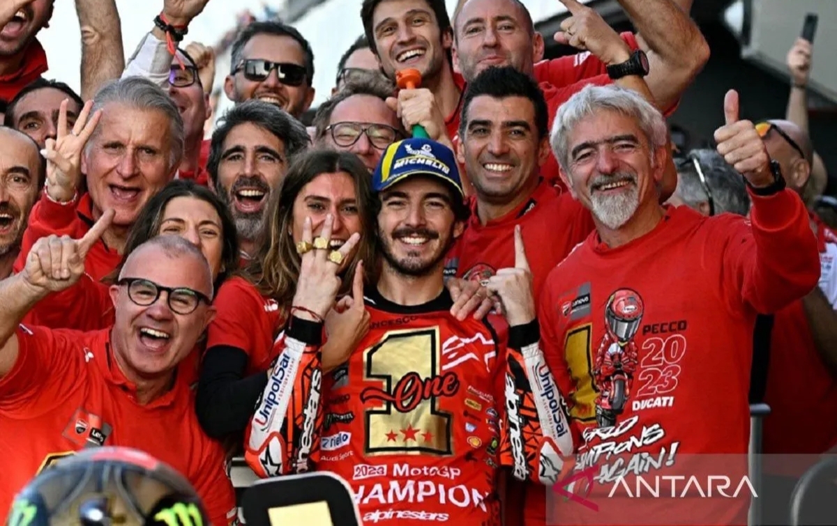 Francesco Bagnaia Pertahankan Gelar Juara Dunia MotoGP