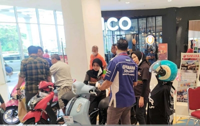 Dongkrak Penjualan, Alfa Scorpii Gelar Pameran Yamaha Classy di Irian Supermarket