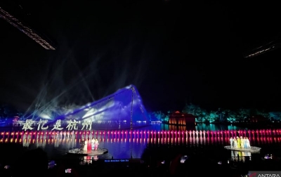 Jelajahi Indahnya Hangzhou Lewat Musikal Imersif di West Lake