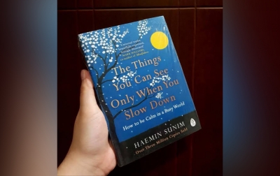 Review Buku The Things You Can See Only When You Slow Down