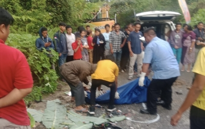 Pengendara Sepeda Motor Tewas Terlindas Truk yang Mundur di Tengah Jalan