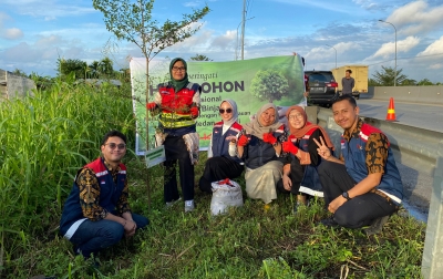 PT Medan Binjai Tol Tanam 200 Batang Pohon Dalam Peringati Hari Pohon Internasional