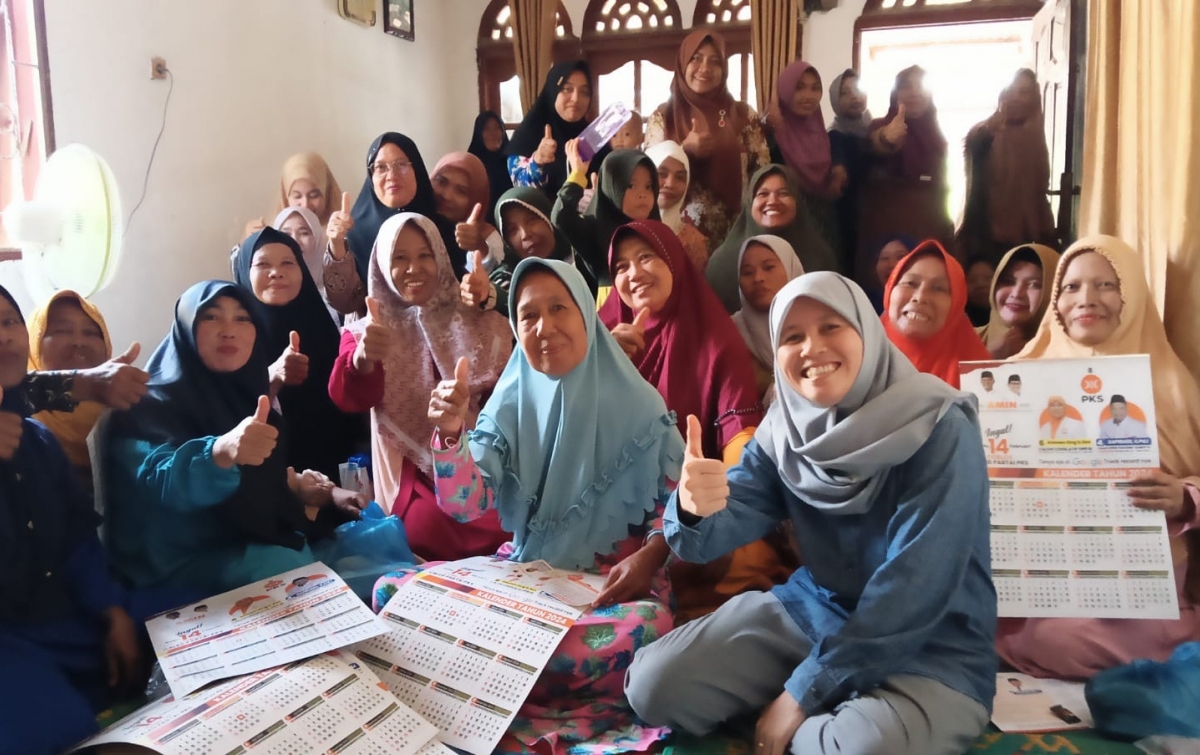 Alween Ong Serap Aspirasi Petani Wanita pada Kegiatan Hari Ibu di Desa Gelam Sei Sarimah