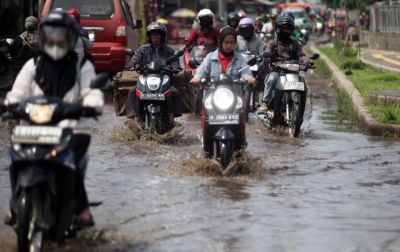 Senin, Mayoritas Daerah Berpotensi Alami Hujan Lebat