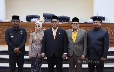 Resmi Dilantik Sebagai PAW DPRD, Zainal Abiddin Komitmen Melayani Rakyat