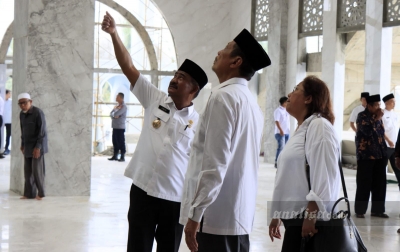 Amir Hamzah Tinjau Pembangunan Masjid dan Al-Quran Center