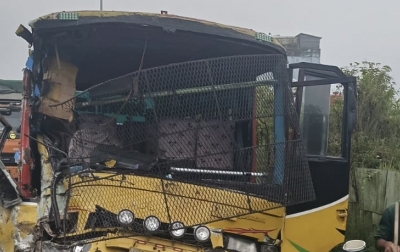 2 Bus Penumpang Tabrakan di Siborongborong, 17 Penumpang Luka-Luka