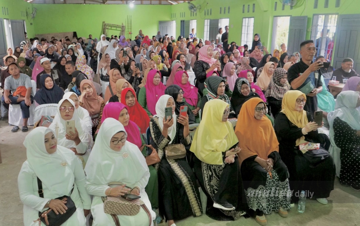 Ratusan Masyarakat Tanjungpura Hadiri Seminar Motivasi