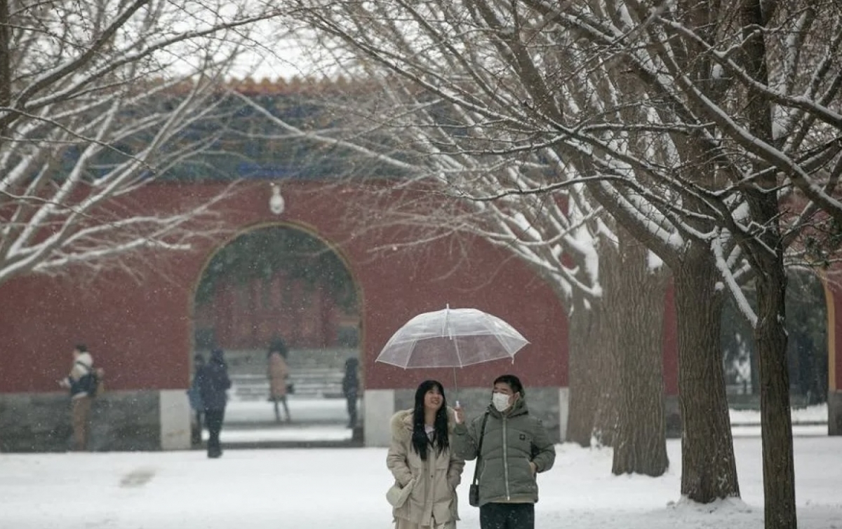 China Keluarkan Peringatan Badai Salju