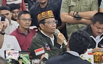 Mahfud Md Serahkan Surat Pengunduran Diri ke Jokowi Setelah Balik dari Aceh
