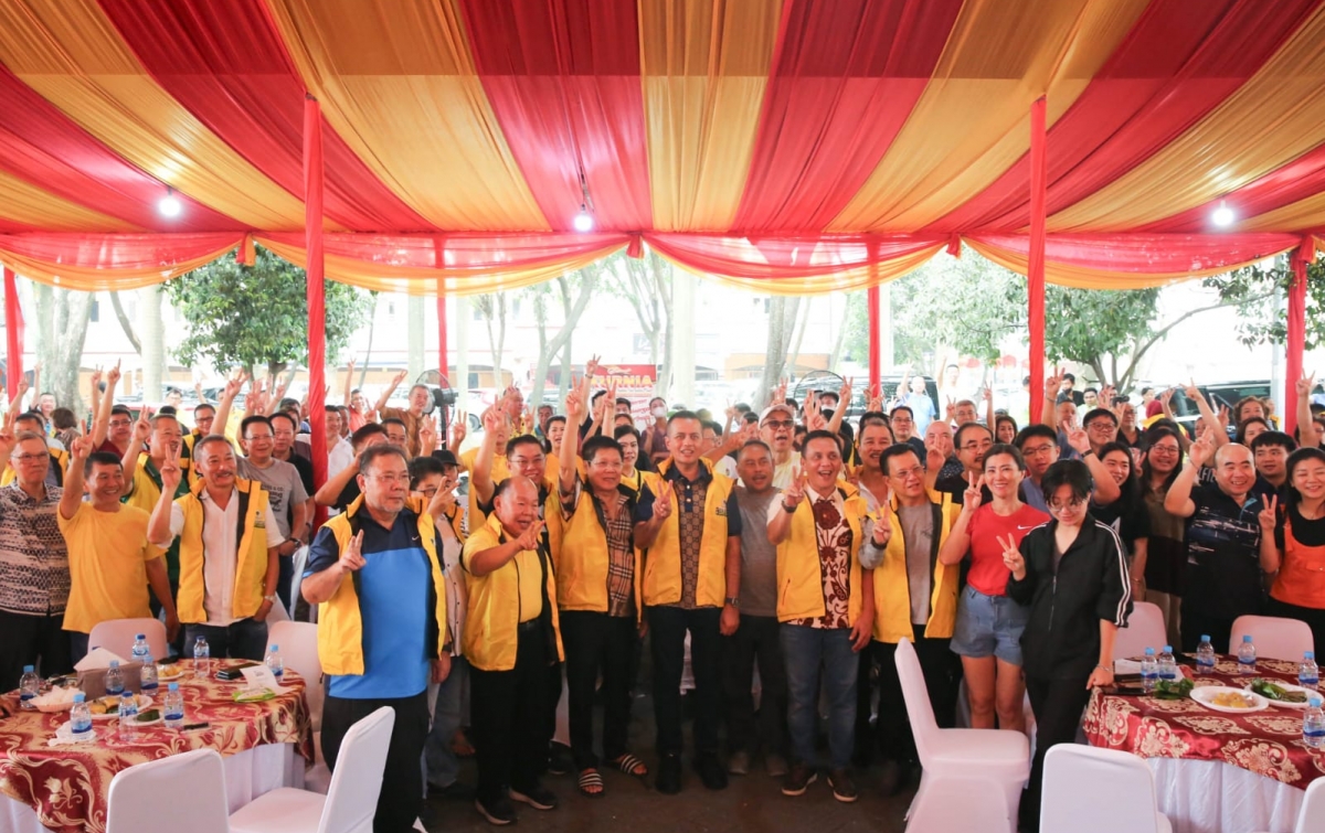 Warga Tionghoa di Cemara Asri Dukung Ijeck Menang di DPR RI