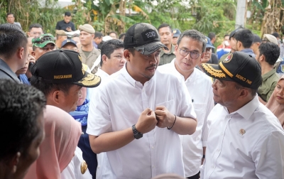 Warga Medan Bisa Berobat Gratis Pakai KTP, Menko Muhadjir Puji Bobby Nasution
