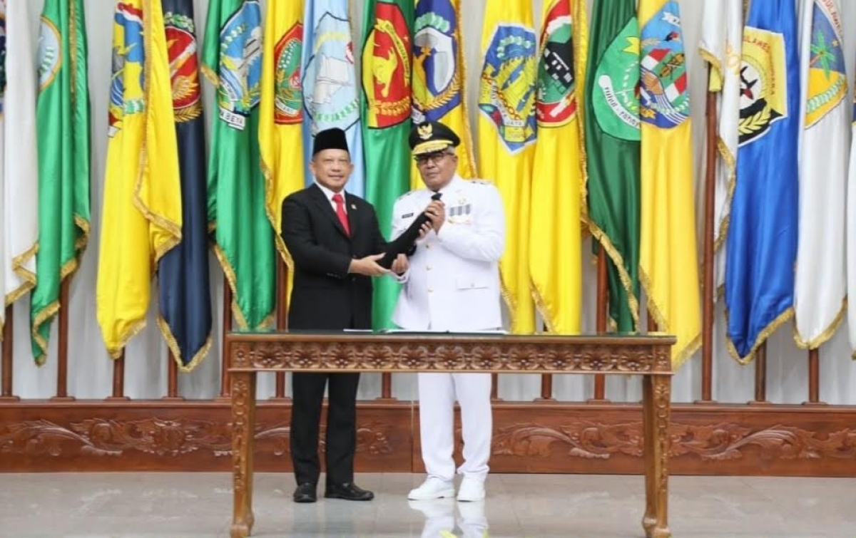 Mendagri Lantik Bustami Hamzah Jadi Pj Gubernur Aceh