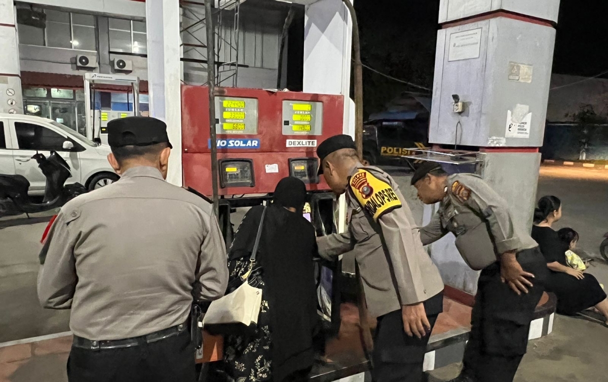 Pastikan BBM Tak Tercampur Air, Polres Tanjungbalai Cek SBPU Jelang Mudik Lebaran