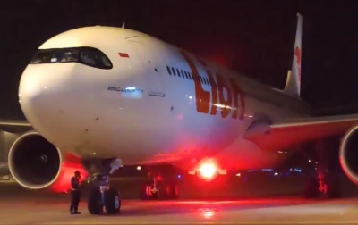 Pesawat Lion Air yang Sempat Mendarat Darurat di Kualanamu Sudah Terbang ke Jeddah