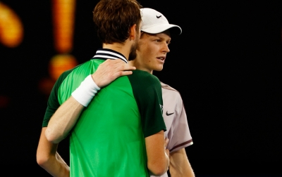 Sinner Taklukkan Medvedev untuk Melaju ke Final Miami Open