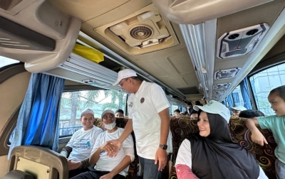 Mudik Gratis Bersama BUMN, Pelindo Multi Terminal Berangkatkan 400 Pemudik Rayakan Idul Fitri 1445 H ke Kampung Halaman