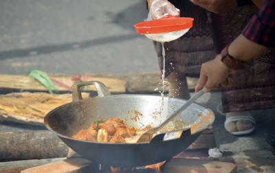 Makanan Bersantan Sebaiknya Tidak Dipanaskan Berulang