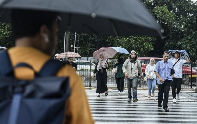 Mayoritas Wilayah Indonesia Diprakirakan Hujan Ringan dan Sedang